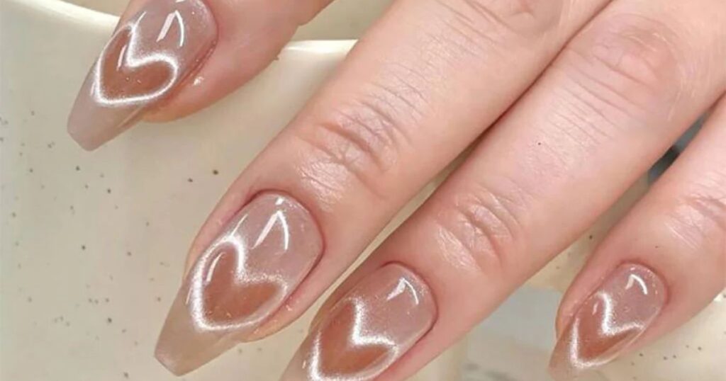 Black Cat and Heart Nails