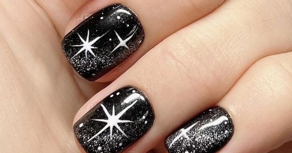 Black Cat and Stars Nails