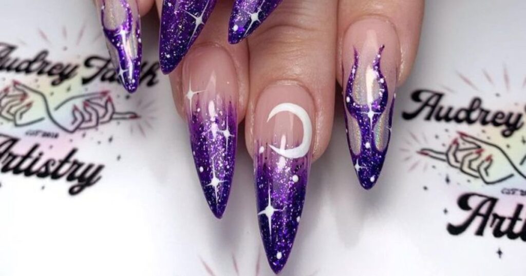 Witch Hat Accent Nails